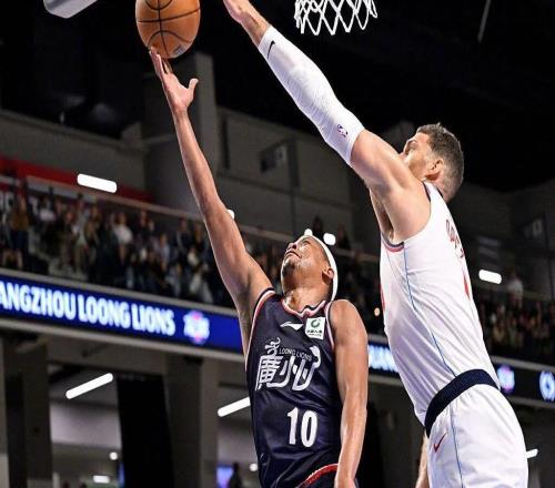 保羅重返快船首秀！大勝廣州47分！歡迎來到NBA！